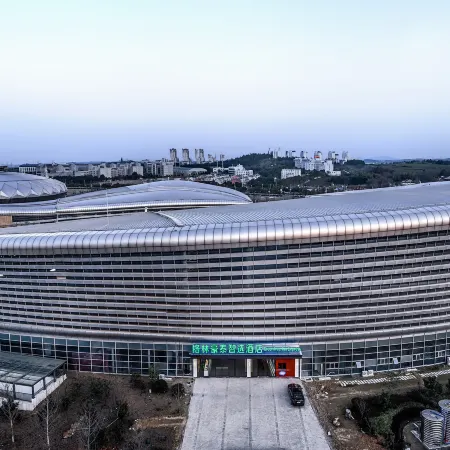 GreenTree Inn Smart Selection Hotel (Xuancheng Gymnasium Branch)