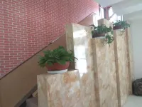 Korla Charm Hua Hotel