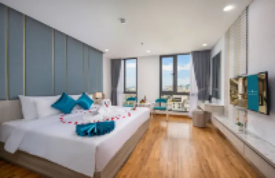 คาลิกซ์ โฮเทล โรงแรมใกล้ชายหาดหมีเค