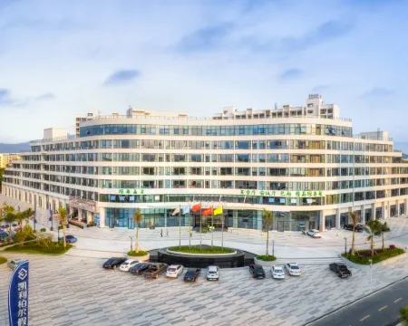 CALIPER HOLIDAY HOTEL LEDONG Hotel a Ledong