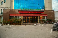 Jinjing Select Hotel (Nanyang Changjiang Road Institute of Technology) Các khách sạn gần Nanyang Institute of Technology Gymnasium
