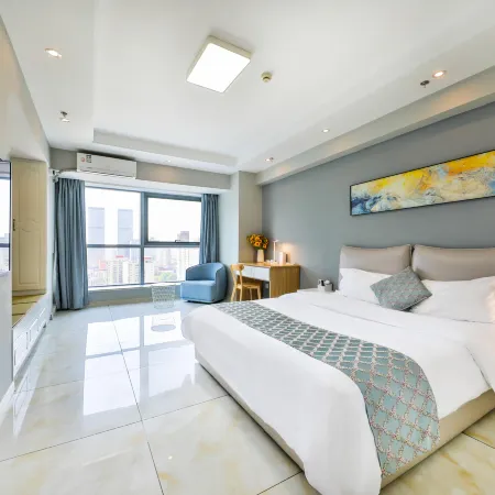 Aiyi Future Serviced Apartment (Shenyang Qingnian Street Maoye Center Branch)