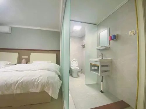 Jinhu Ren'ai Hotel