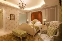 Aiju Boutique Hotel (Dashiqiao Railway Station) Hotels near Jiaotong Shopping Mall (South to Business and Trade Unit)