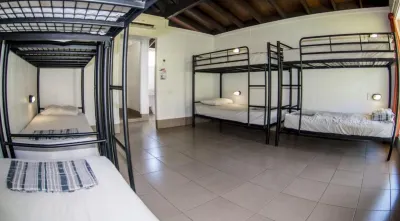 نومادز إيرلي بيتش فنادق في 