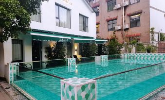 Donghu Xiangju Guest House