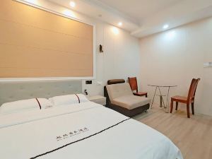 Zhijiang XURUI Business Hotel