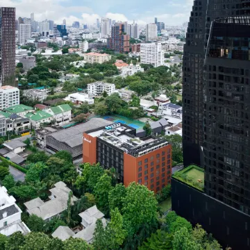Oakwood Studios Sukhumvit Bangkok Отели рядом с достопримечательностью «Тхонг Лор»