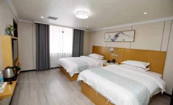 Chaling Dongjiang Business Hotel