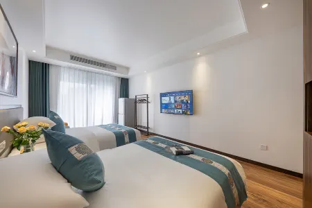 Floral Hotel· Wuyi Mountain Chayan Yueshe Hotel(Dachake Tourist Resort Ecological Zone) Отели рядом со станцией Wuyi Shan Railway Station