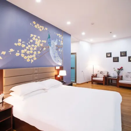 SHI GUANG ZHI LV HOTEL