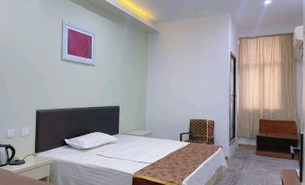 Qingting Apartment