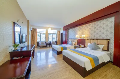 Nan'an Furong Hotel (Guoguang High School Meishan Bus Station) Отели рядом с достопримечательностью «Пассажирская станция Лодон»