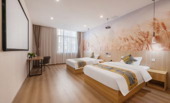 Ranyu Preferred Hotel