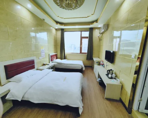 Fengqiu Xunjie Business Hotel Hotels in Fengqiu