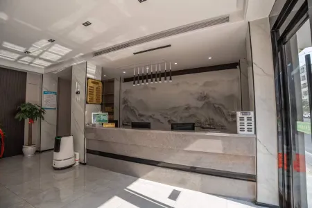 Hillman Hotel Xiaochang Отели рядом с достопримечательностью «Xiaochang Library»