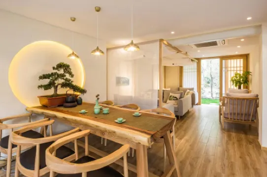 普陀山緣起願隨中国式旅館