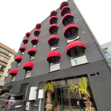 Pars Apart Hotel