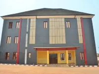 Samrossy Hotel and Suites Hotels in 