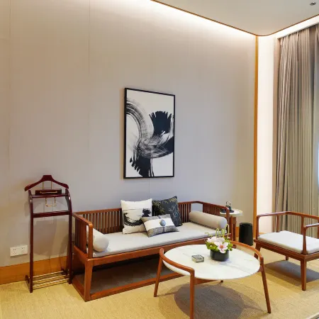 Nanyang Zhongjing Academy Hotel