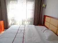 Baili Rhododendron Dongxiang Inn - vasca da bagno