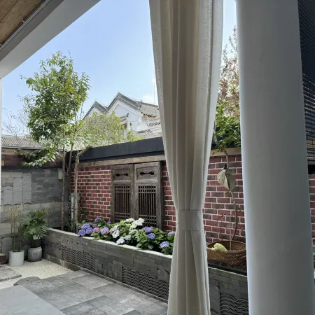 Mubai Homestay (Lingling Ancient City Branch)