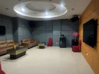 Juxing Yipin Hotel