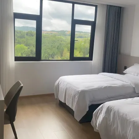 Wencheng Jucai Homestay (Baizhangji Scenic Area)