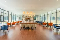 7 Days Premium Hotel (Alar) - Aamiainen