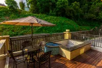 Mingyue Mountain Mid-level Hot Spring Resort Villa Hotels in Yichun