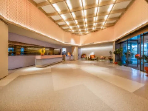 Orange Hotel (Anshun Huangguoshu Scenic Area Longgong Road Branch) Hoteles en Zhenning