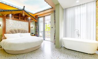 Kunming Pupu Design Hotel (Dianchi Haigeng Daba)