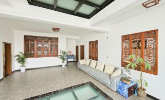 Early Summer Guesthouse