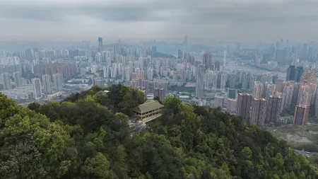 REVIVAL HOTEL Отели рядом с достопримечательностью «Yuhuali Night View Park»