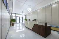 Golmud Yunjv Hotel