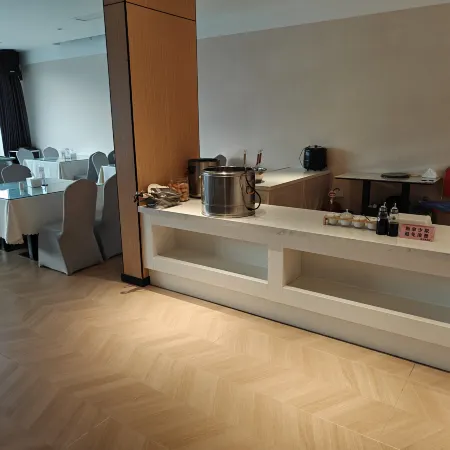 Xingfuju Hotel Отели рядом с достопримечательностью «Тайгер Хилл»