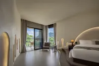 Furong Town Flower Waterfall Bay Homestay