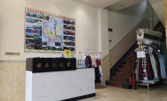 Yangshuo Yalexuan Boutique Homestay (Yulonghe Shili Gallery)