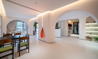 Wangshu Nanshe · WS | Mid-century Modern Style Designed Vacation Homestay