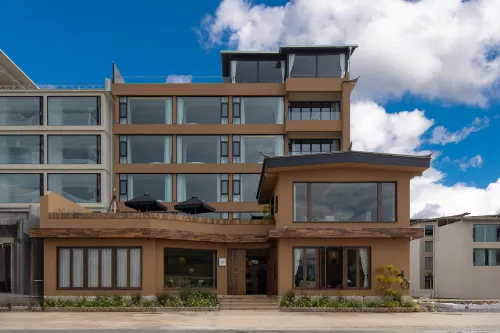 山眷雲·日照金山·田也咖啡·雪山全幅畫景飯店 外觀 Photos