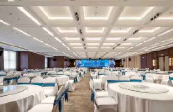 Hawthorn Hotel (Chenzhou Wuling Square Government Office Branch)