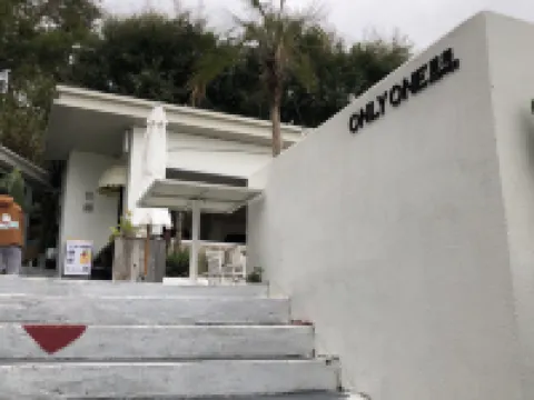 Zhuhai onlyone Island House Hotels near Zhuhai Jinwan Airport