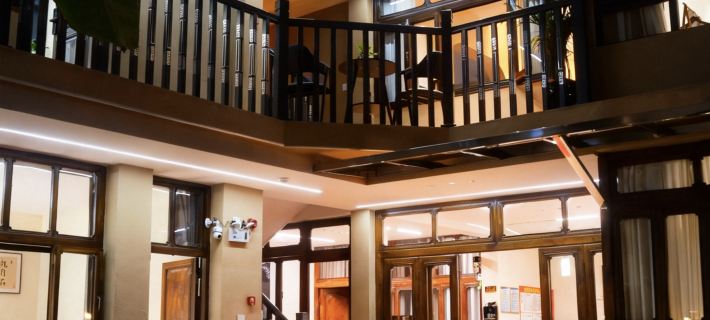 Zhiyu Courtyard (Xianfeng Weishan Chongzheng Academy) Hotels in Weishan