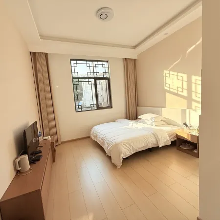 Chengyue Homestay (Pu'er High-Speed Railway Station)