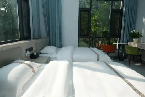 Yunqichu Homestay (Wumeng Grass Plain)