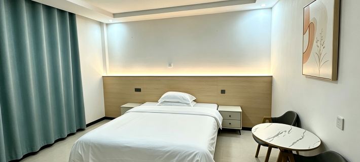 Tengxian xinninghao Business Hotel Hotel a Contea di Teng