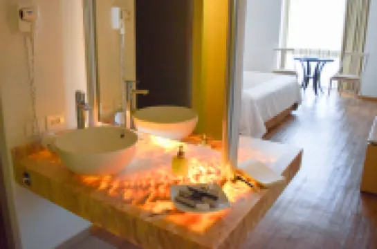 Ramada by Wyndham Mexico City Santa Fe