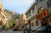Hua Shan Xiang Yuan Hostel - 2-Star
