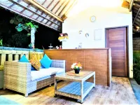 Sunset Cave Villas Lembongan Отели рядом с достопримечательностью «Пляж Лебао»
