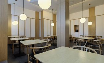 Floral Hotel · Yongjingyuan Hotel(Tunxi Old Street store)